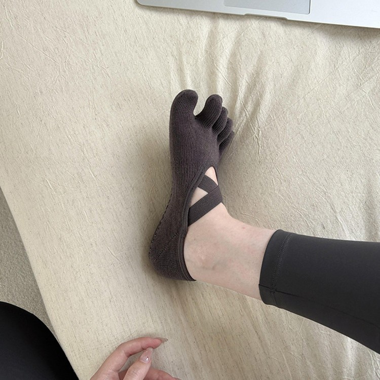 Women's Criss-Cross Strappy Fi - Pilates And Yoga Studio recension och pris